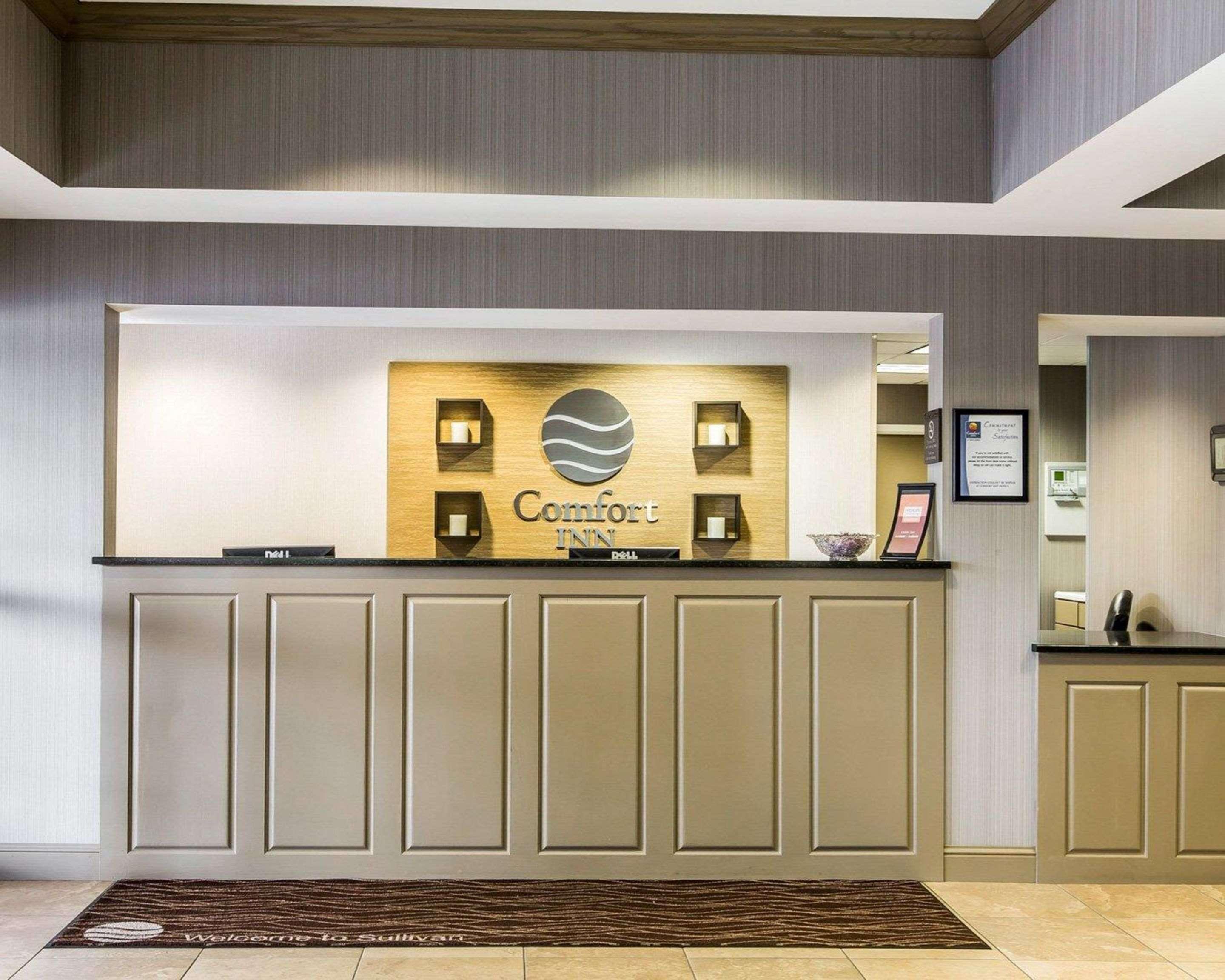 Comfort Inn Sullivan Exterior photo
